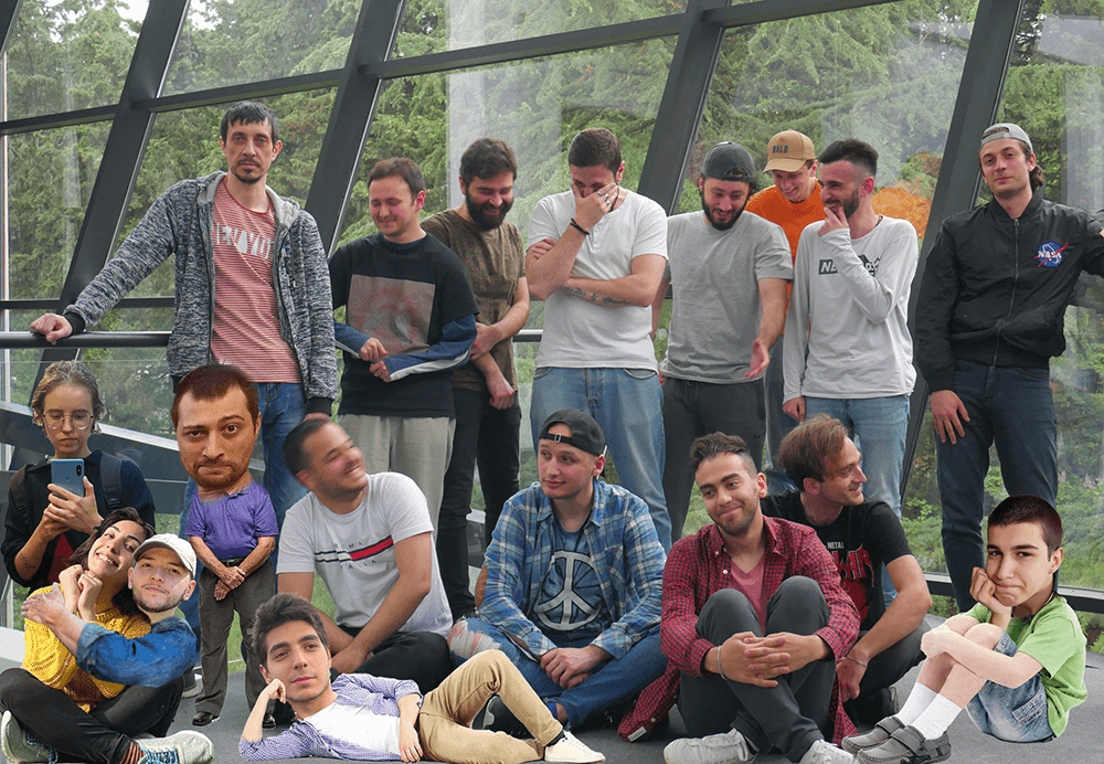 The MadMoa team